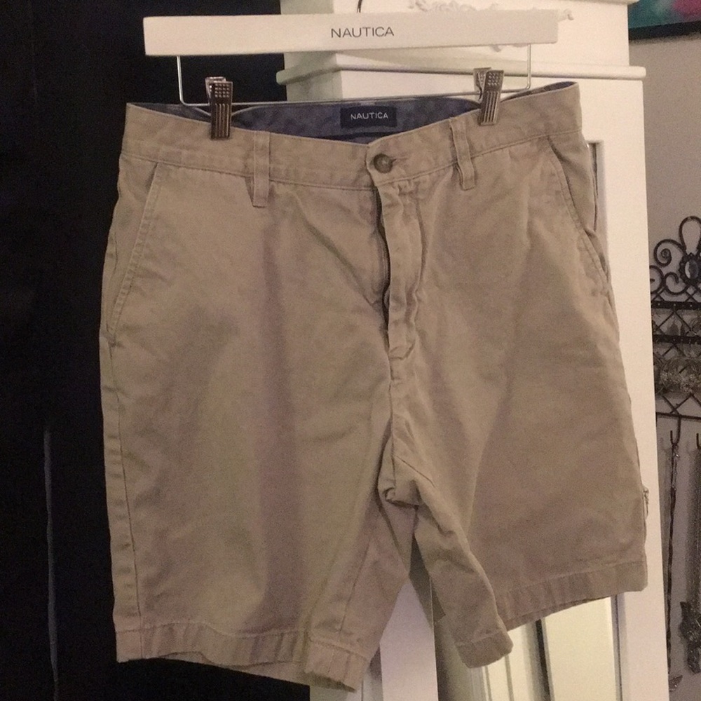 Nautica men’s shorts size 32w